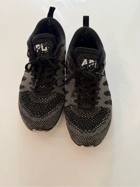 APL TechLoom Athletic Sneakers - Black & Gray